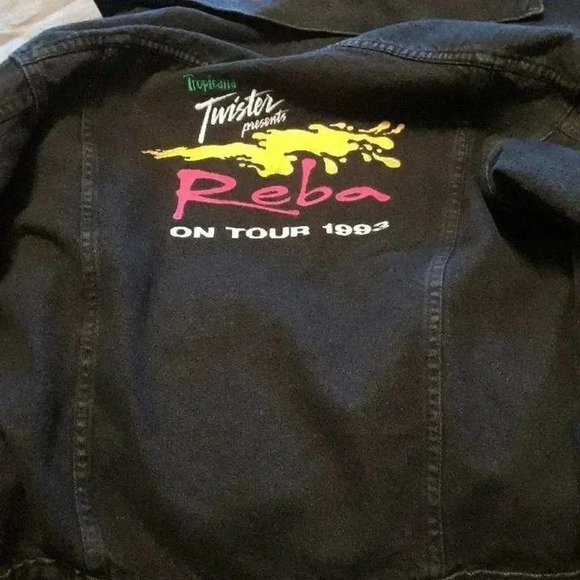 Vintage Reba McEntire Tour 1993 Denim Jacket - Picture 4 of 5